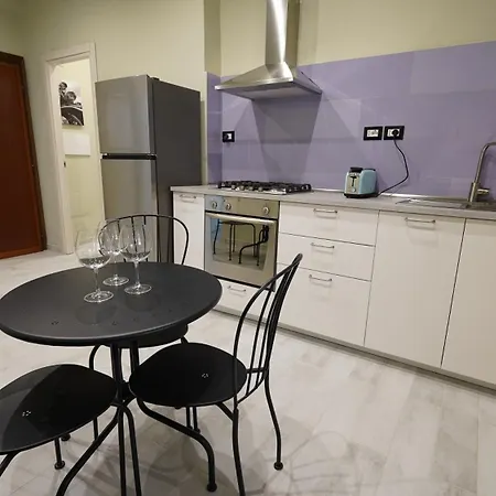 Tina's House Near Metro A * רומא